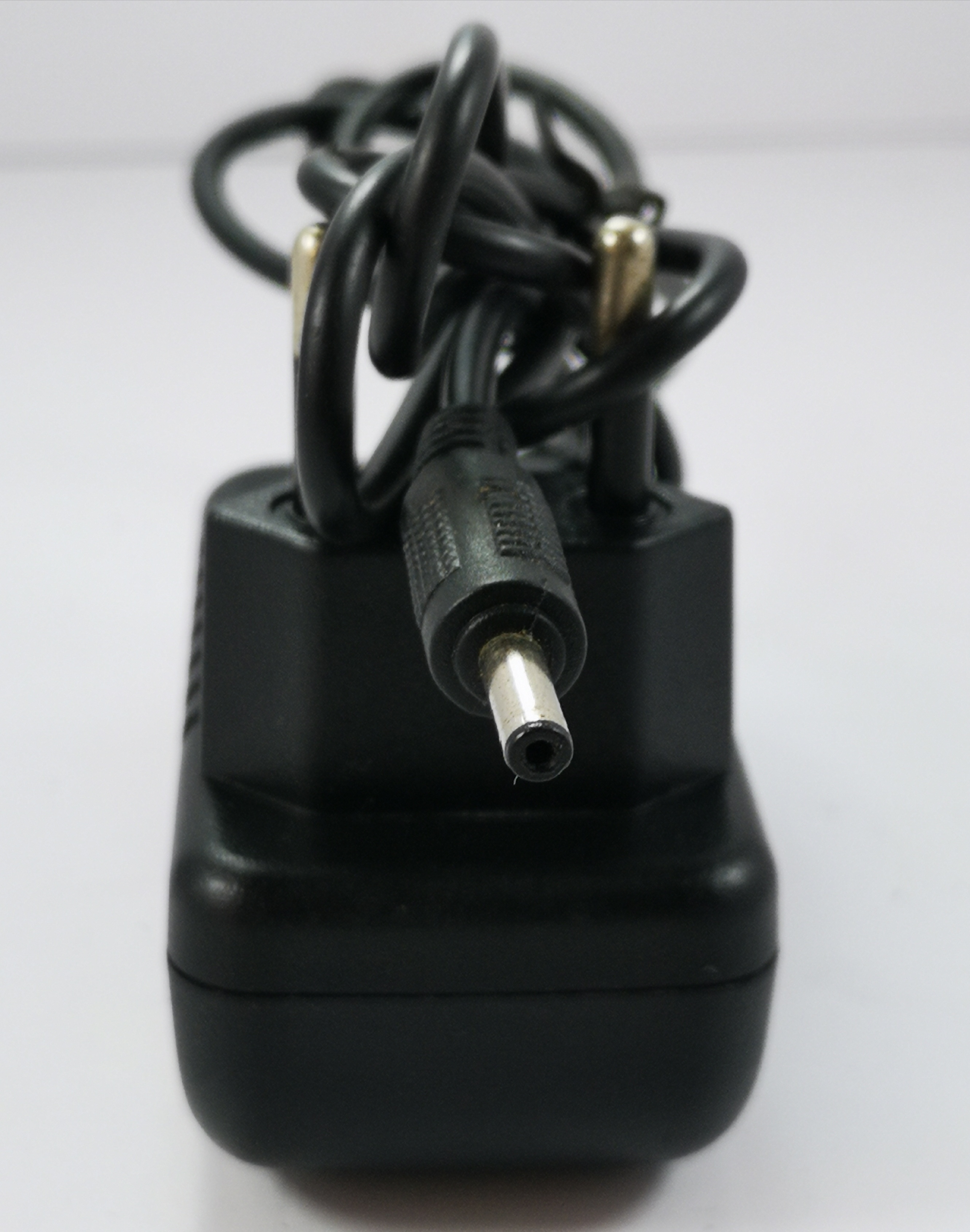 9v charger/1.5A